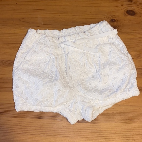 Toddler girl assorted shorts size 2T - Picture 5 of 16